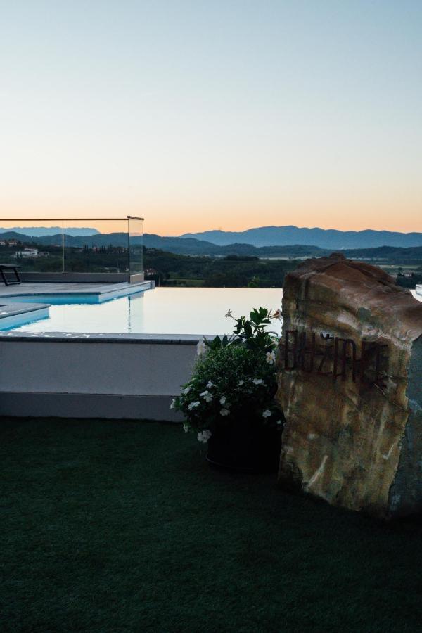 Buzinel Estate Ξενοδοχείο Dobrovo Εξωτερικό φωτογραφία